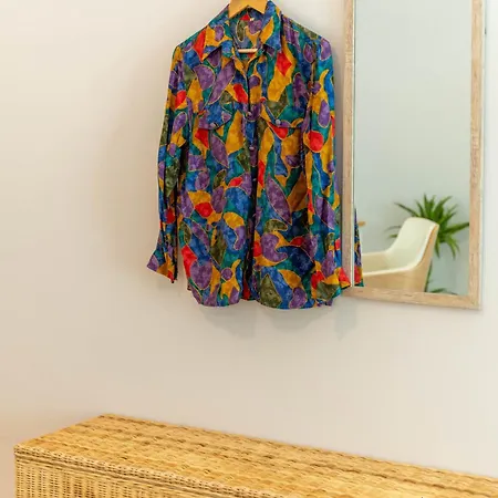 Free-spirit Large Boho With Free-parking *