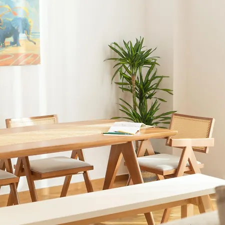 Free-spirit Large Boho With Free-parking Apartment Athens